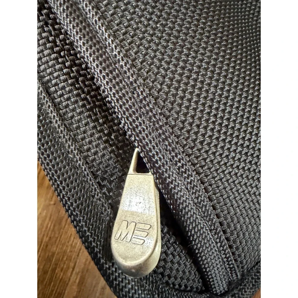 Mobile Edge Black Cordura Nylon Laptop Briefcase Messenger Bag Travel Case